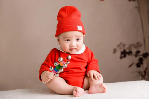 慈溪3个月宝宝翻身